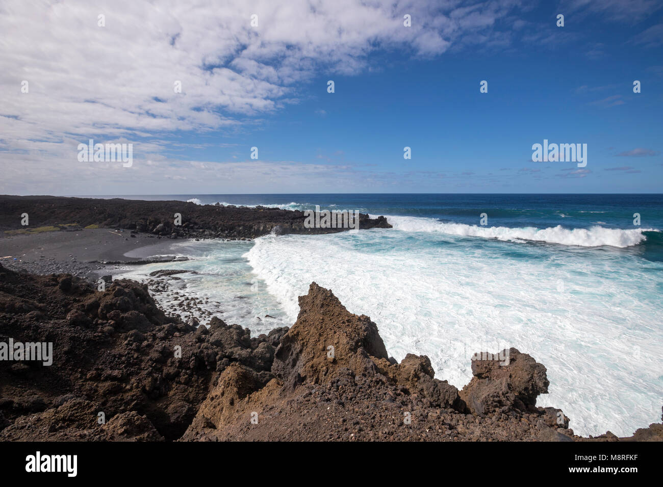 Spot the difference between Madeira and the Canary Islands