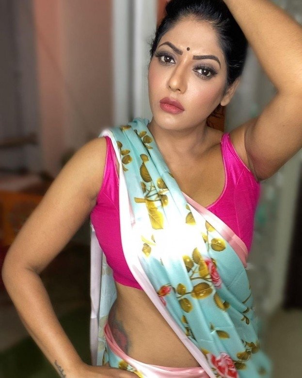 Reshma pasupati tamil