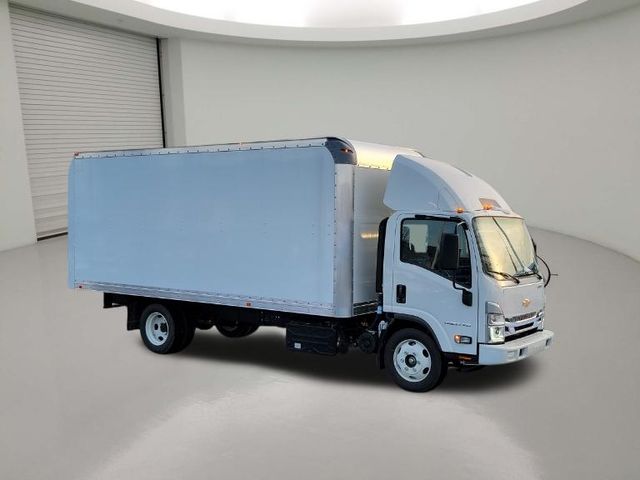 2023 Freightliner M2 106