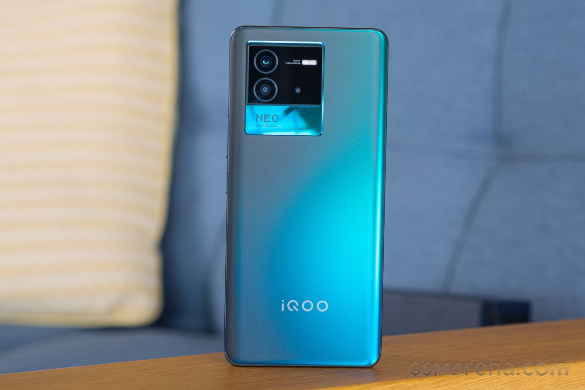 vivo iQOO Neo 6